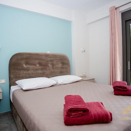 Emily'S Luxury Apartments Argostoli  Eksteriør billede
