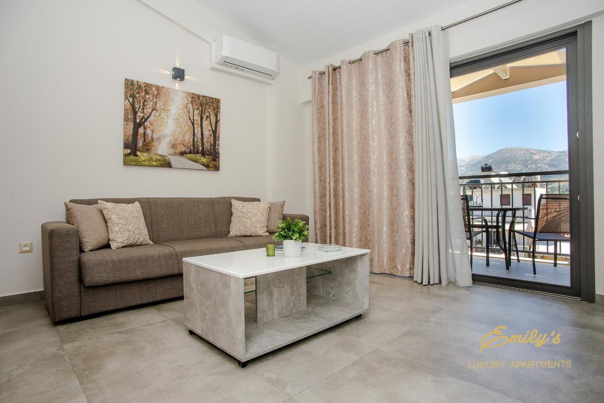 Emily'S Luxury Apartments Argostoli  Eksteriør billede