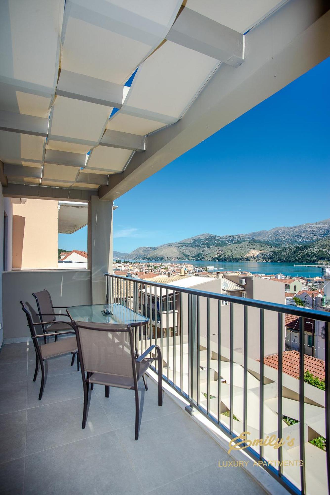 Emily'S Luxury Apartments Argostoli  Eksteriør billede