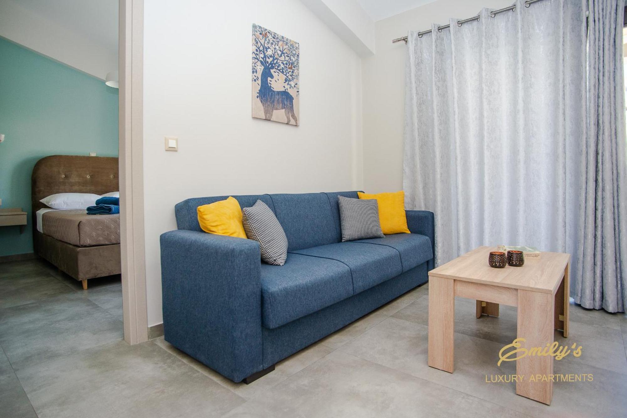 Emily'S Luxury Apartments Argostoli  Eksteriør billede