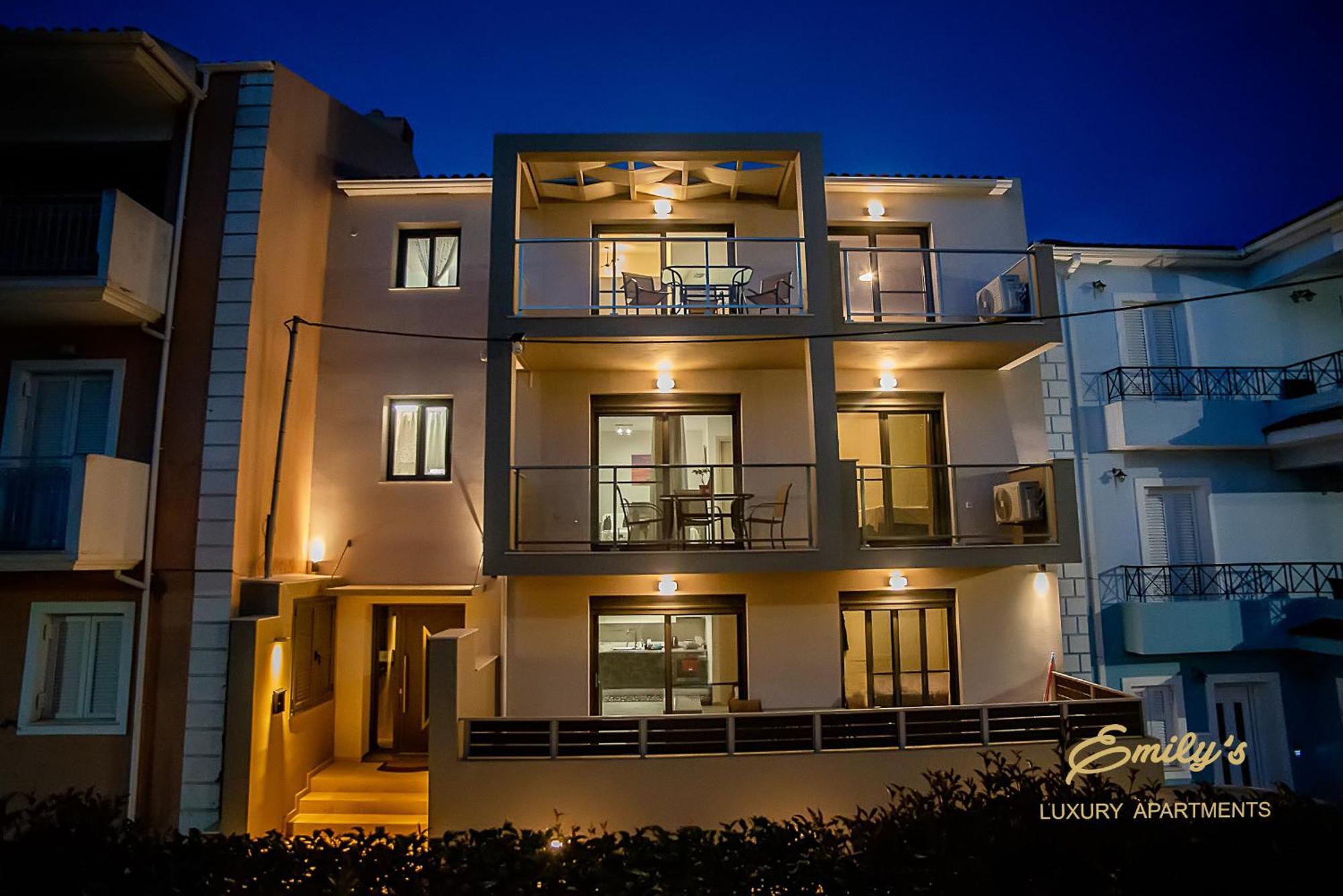 Emily'S Luxury Apartments Argostoli  Eksteriør billede