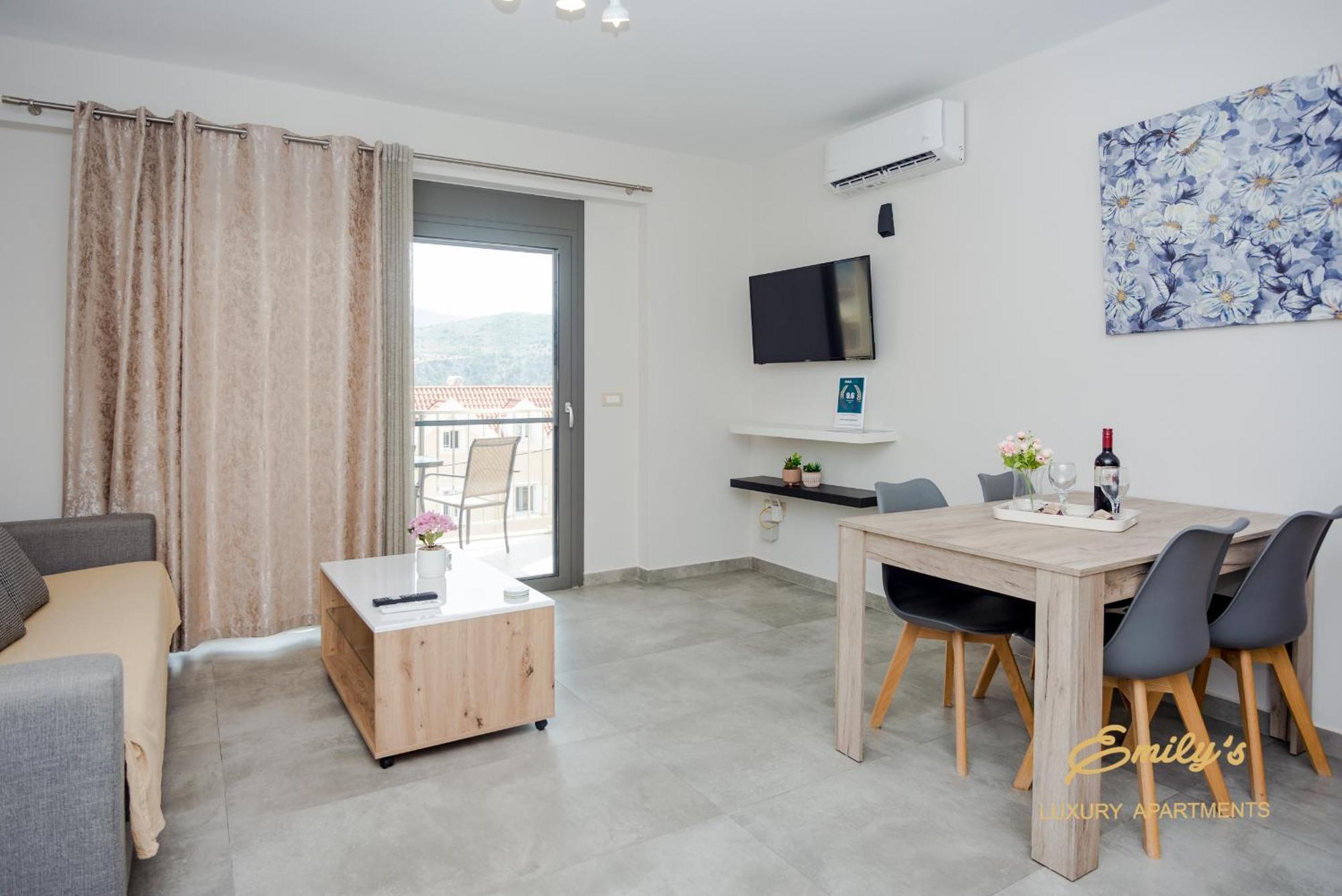 Emily'S Luxury Apartments Argostoli  Eksteriør billede